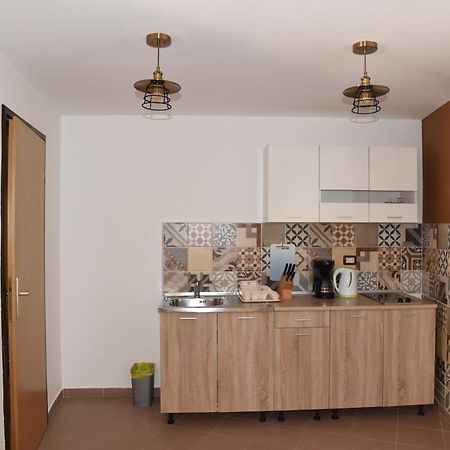 Central Apartments Circolo روفينج المظهر الخارجي الصورة