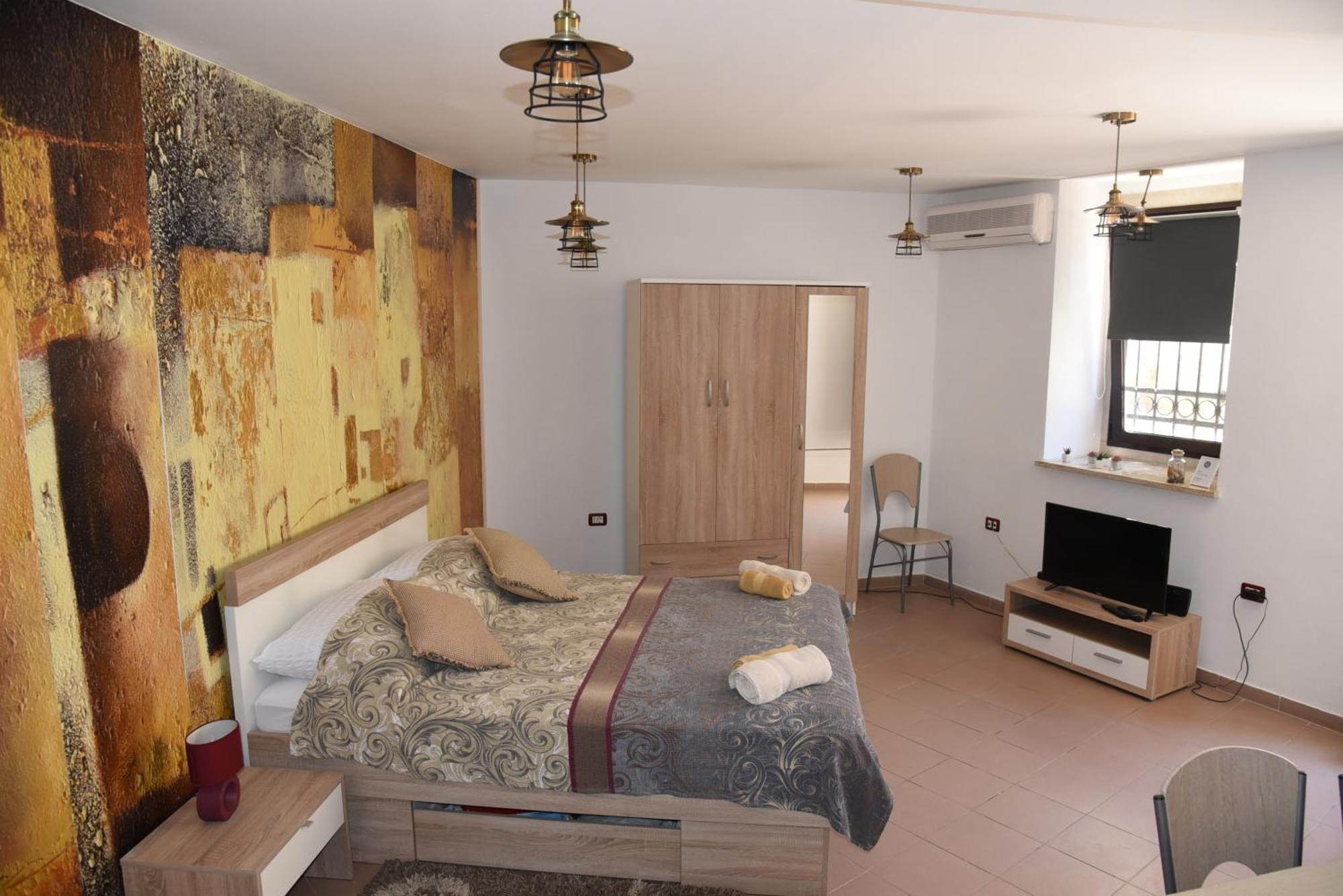 Central Apartments Circolo روفينج المظهر الخارجي الصورة