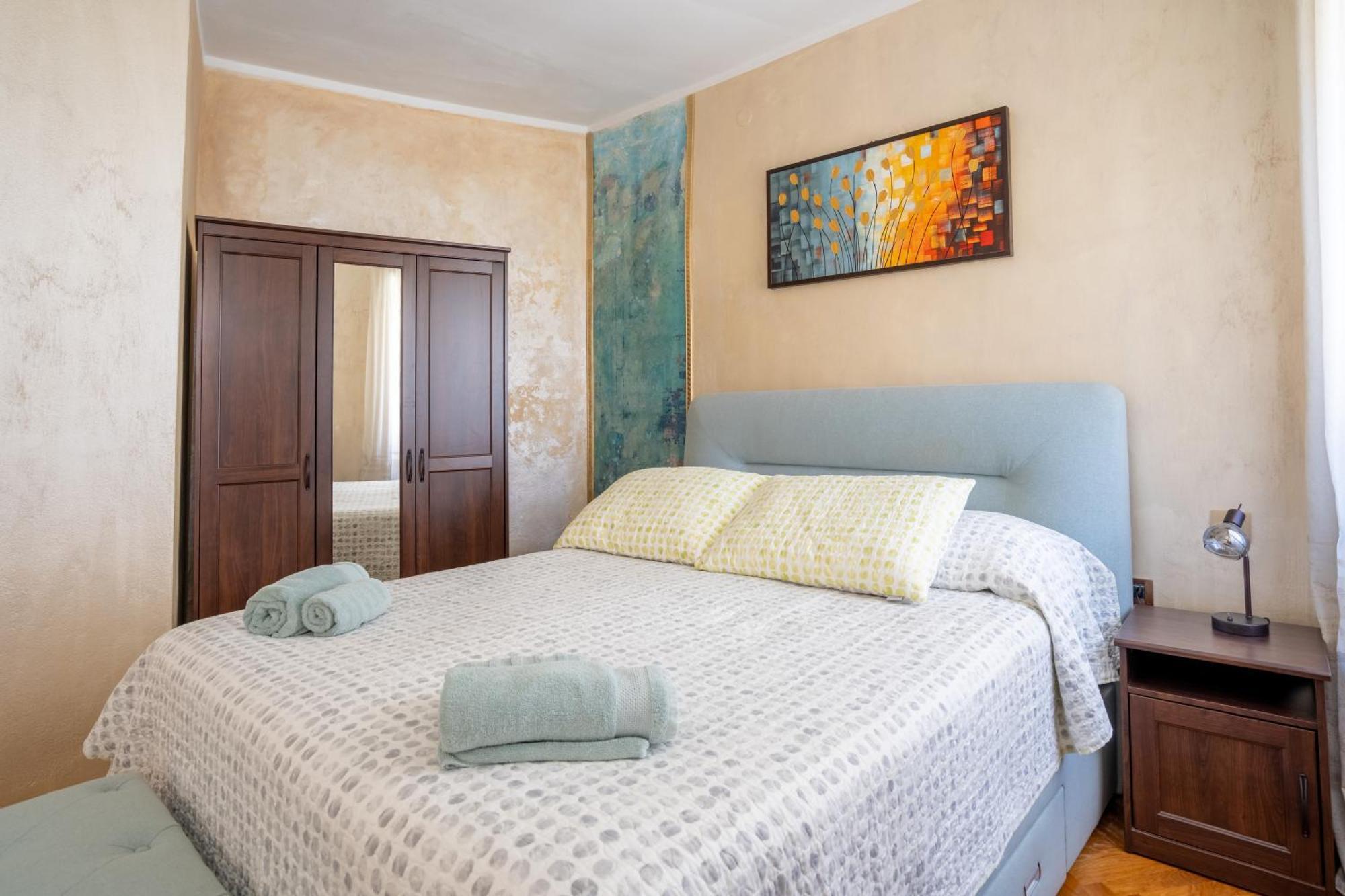 Central Apartments Circolo روفينج المظهر الخارجي الصورة