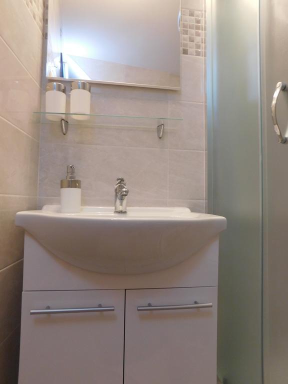 Central Apartments Circolo روفينج المظهر الخارجي الصورة