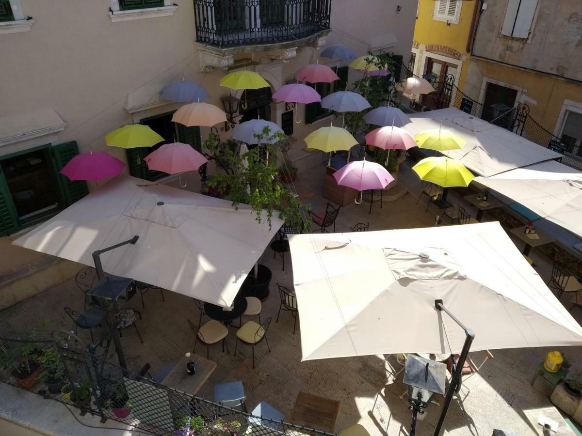 Central Apartments Circolo روفينج المظهر الخارجي الصورة
